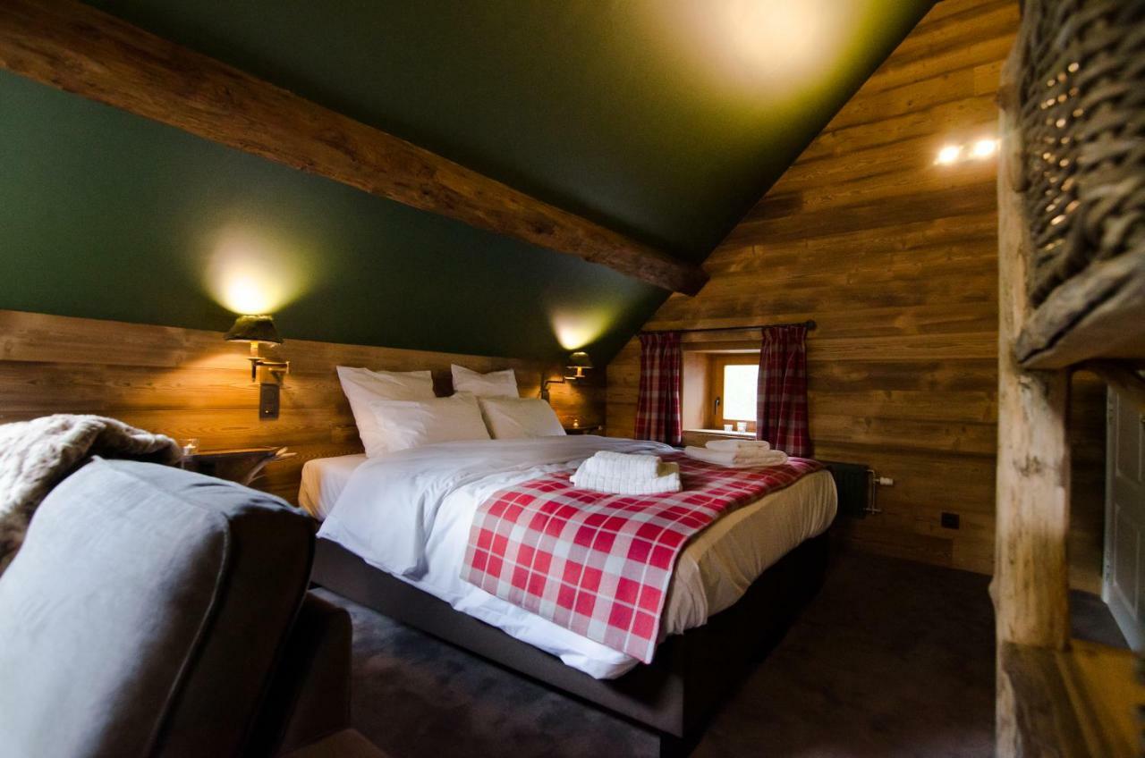 River Lodge Hotel Insolite Maredsous Zewnętrze zdjęcie
