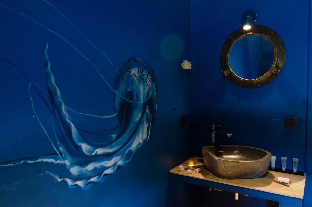 River Lodge Hotel Insolite Maredsous Zewnętrze zdjęcie